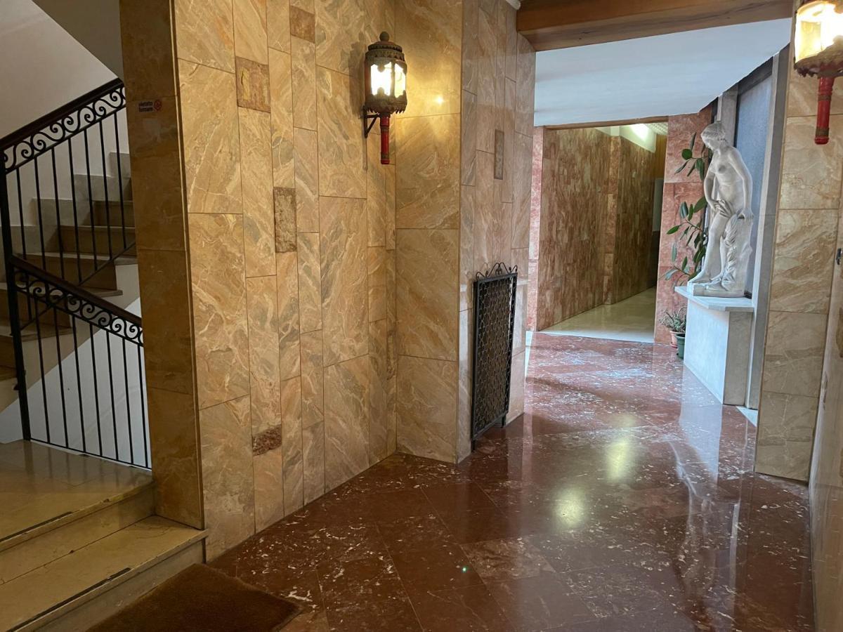 Residenza Filippini Apartment Verona Bagian luar foto