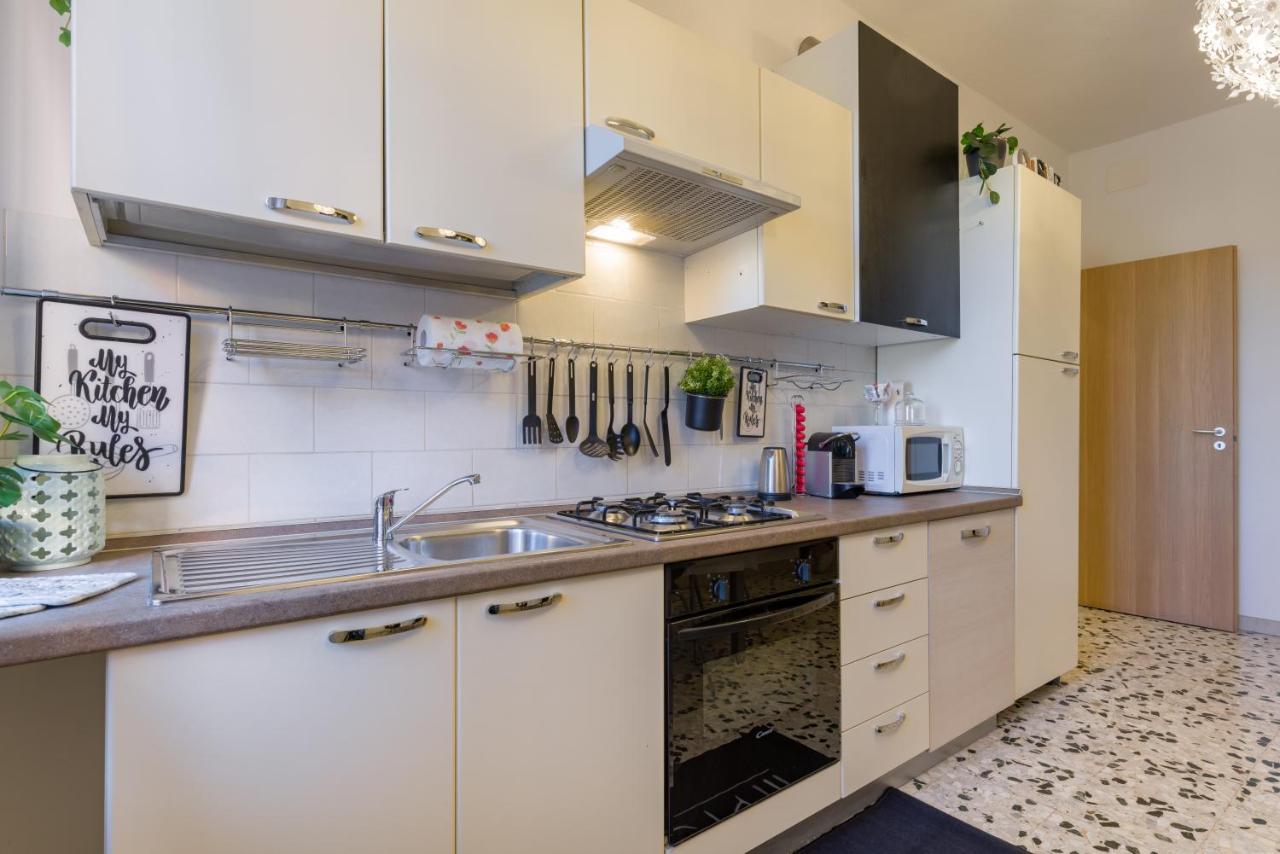 Residenza Filippini Apartment Verona Bagian luar foto